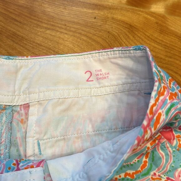 Lilly Pulitzer the Walsh shorts - Picture 3 of 7